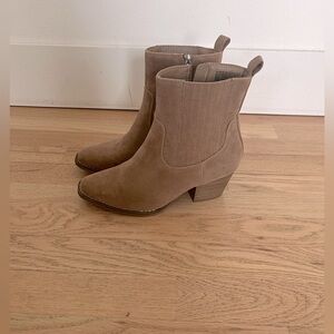 Tan Suede Boots Size 7